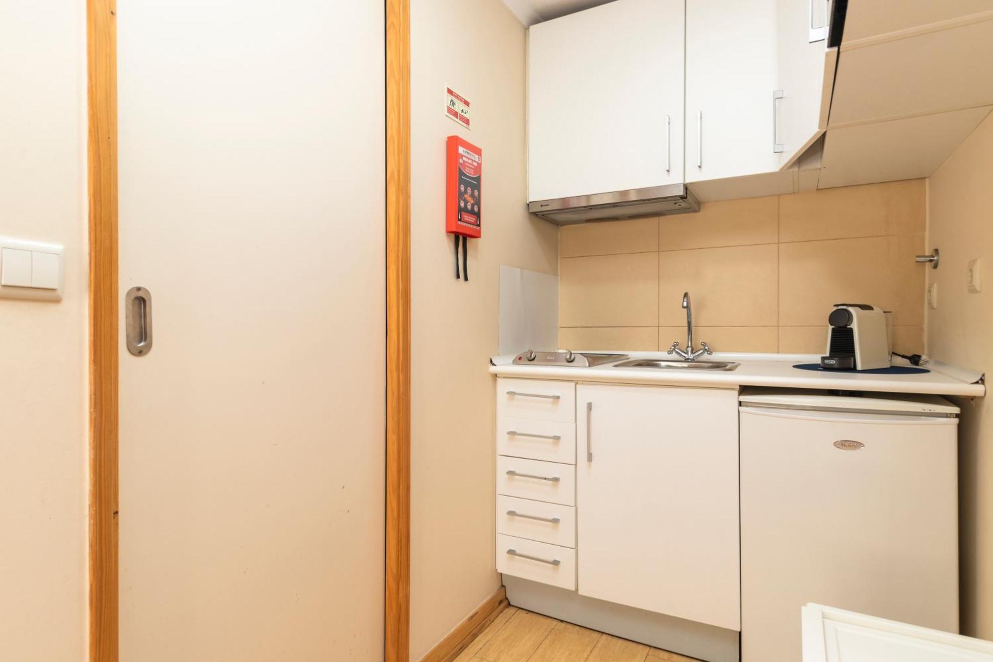 Budget 1 Bed Down Town リスボン エクステリア 写真